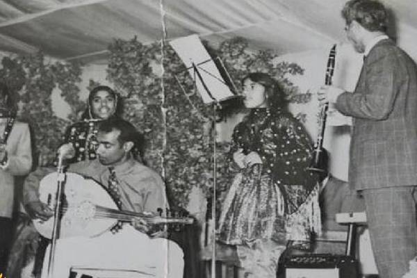 جشن هنری، فرهنگی در مدرسه دانشمند سورو